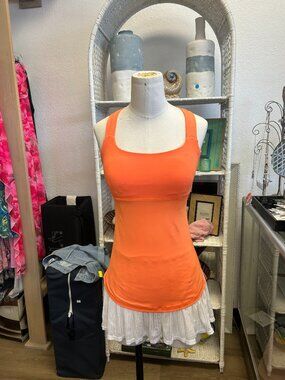 Lululemon Orange Tank Top – Size 4 – Athletic Workout Top